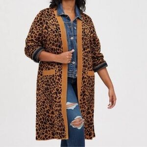 Torrid leopard print cardigan sweater duster size 5 (26/28)